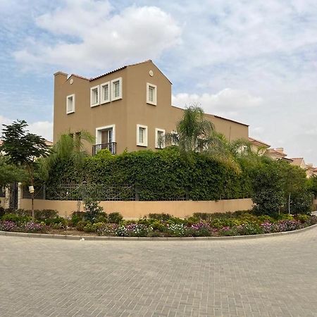 Hyde Park New Cairo - Standalone Large Villa エクステリア 写真